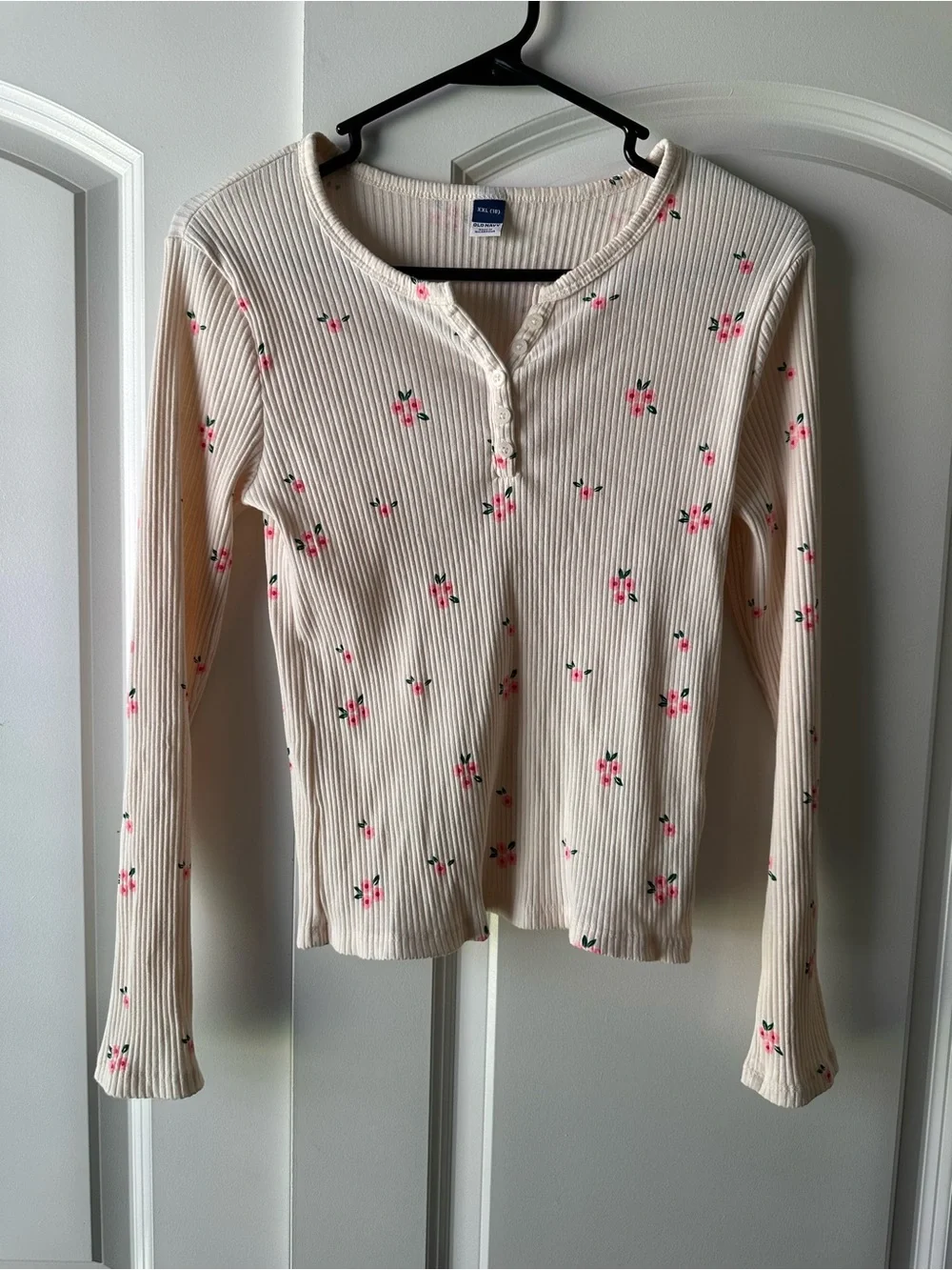 Girls XXL Old Navy Cream Ribbed Long-Sleeve Henley with Pink Floral Print